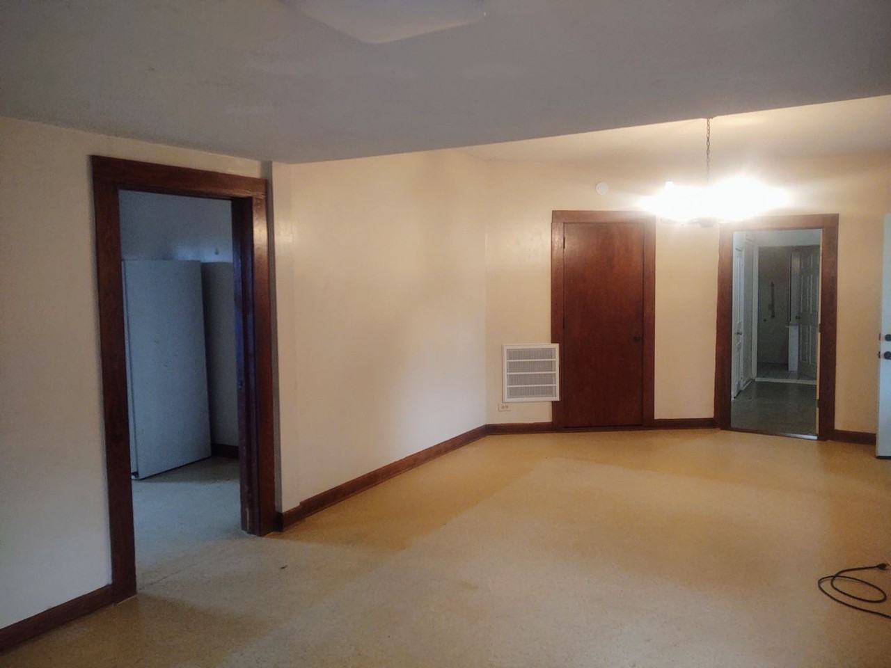 125 Lewis Rd - Photo 3 of 18