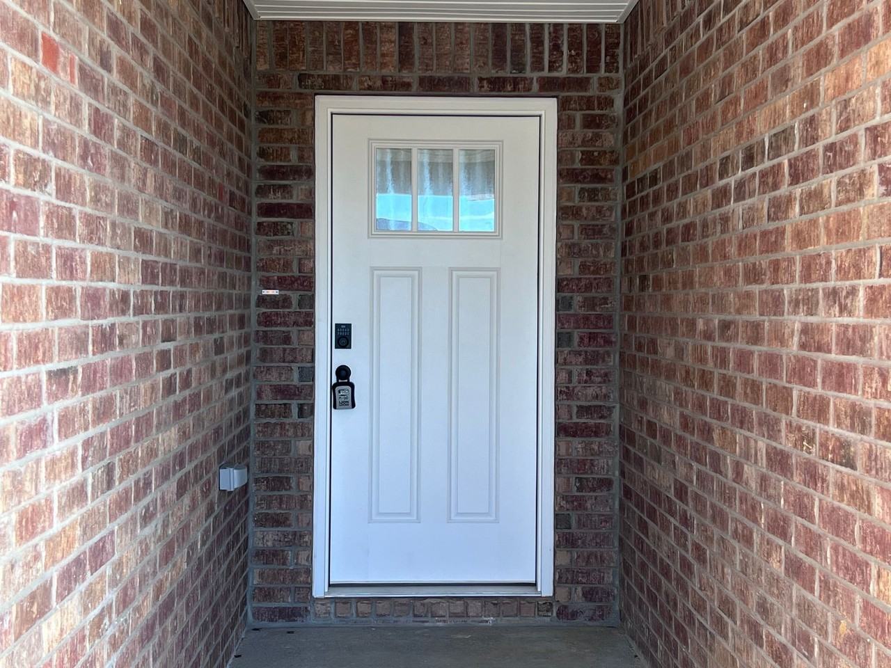 342 East - Photo 3 of 37