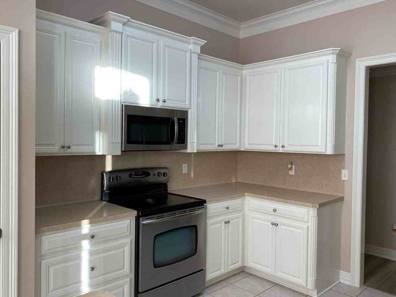 1022 Creole Dr - Photo 6 of 28