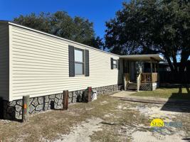 featured image of 324 Green Acres Rd