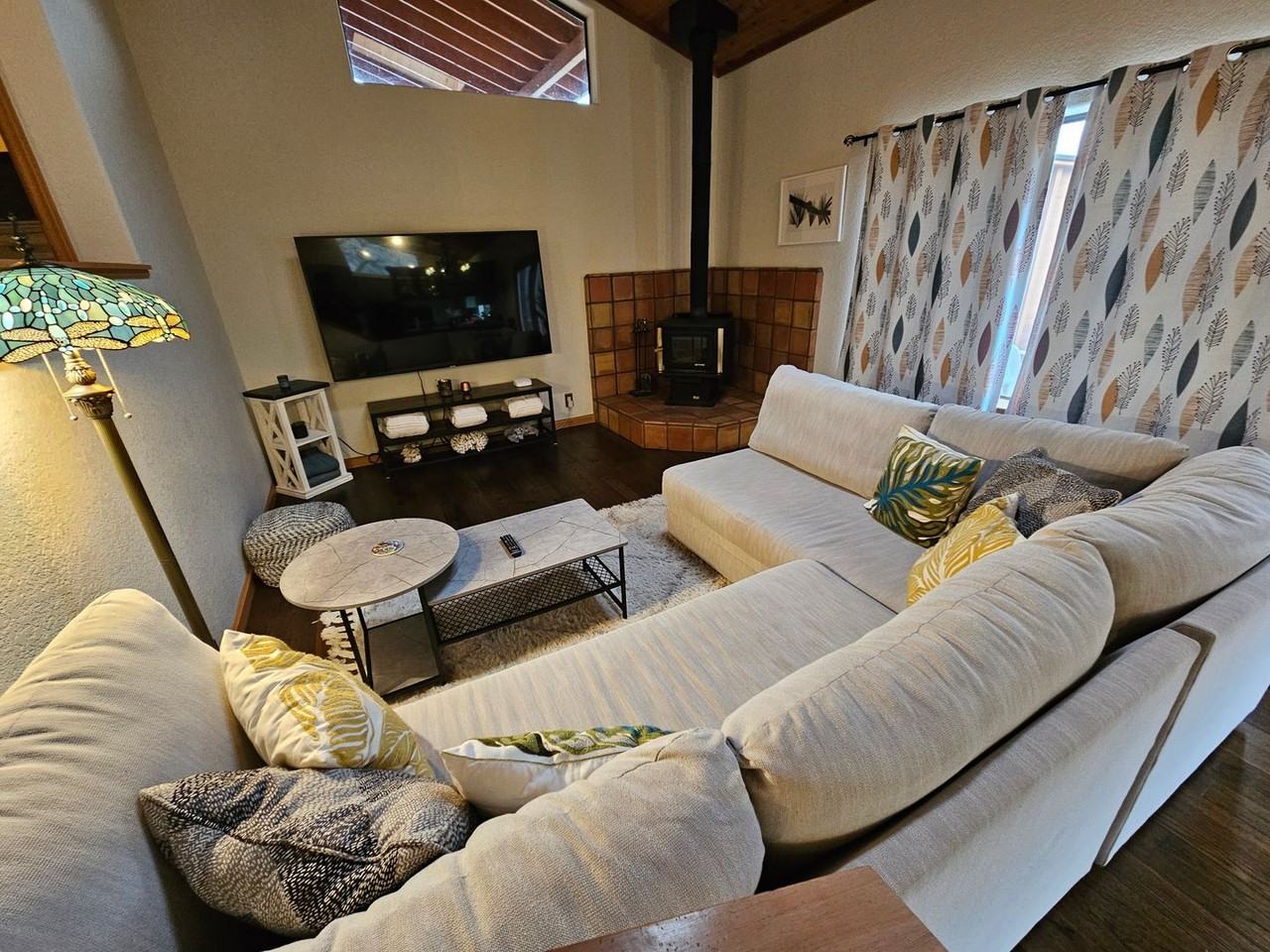 7999 Little Borax Lake Rd - Photo 5 of 25