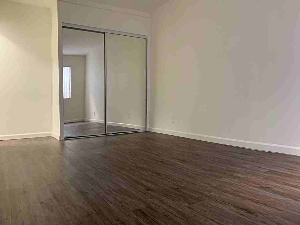 1136 N Ogden Dr - Photo 6 of 19