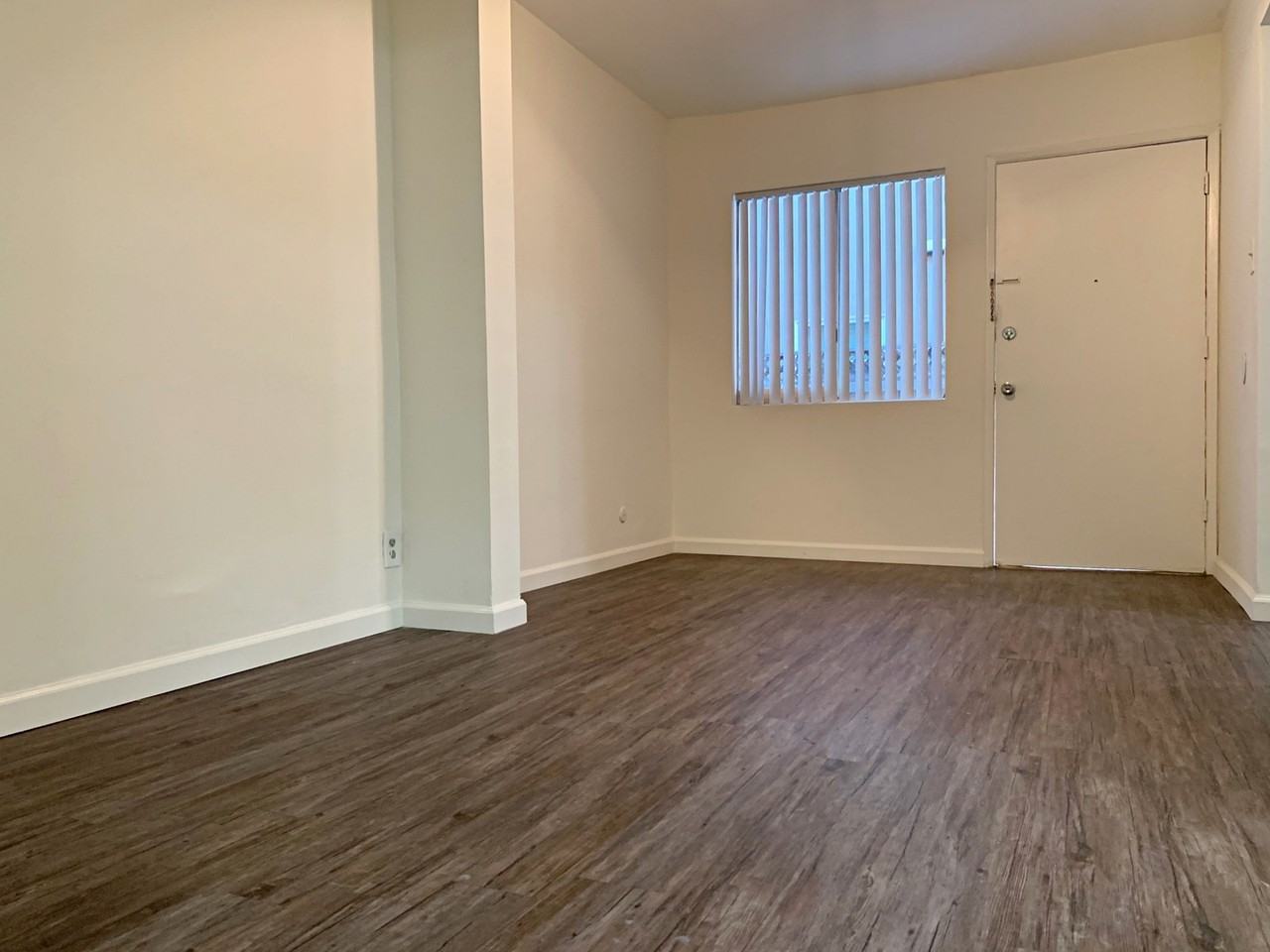 1136 N Ogden Dr - Photo 7 of 19