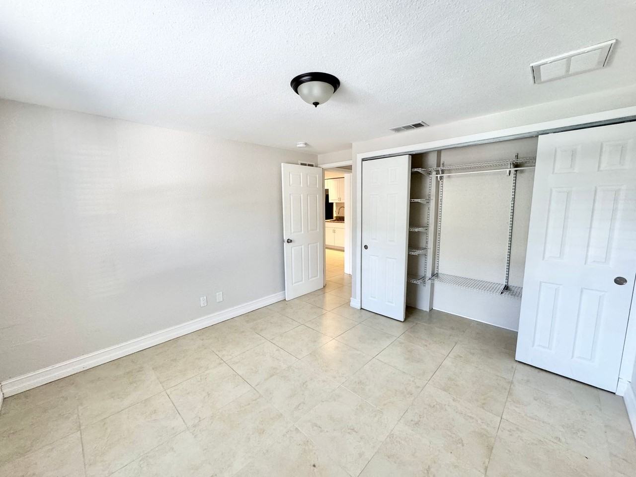 5389 Treetops Dr - Photo 7 of 11