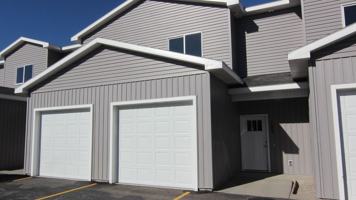 featured image of 655 Ruby Cir