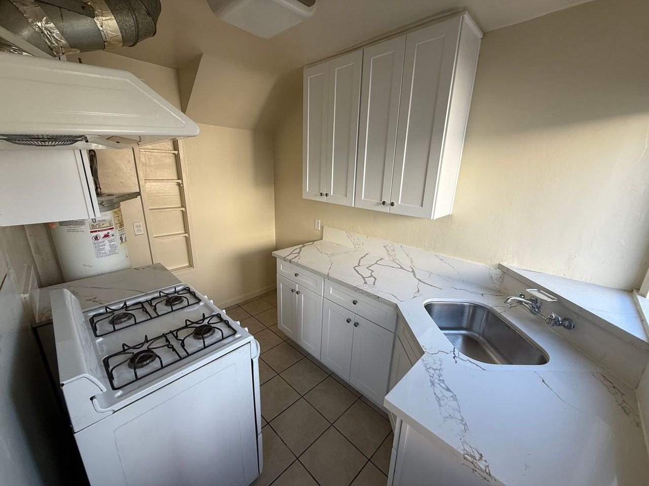 1 E Linda Vista Ave - Photo 3 of 10