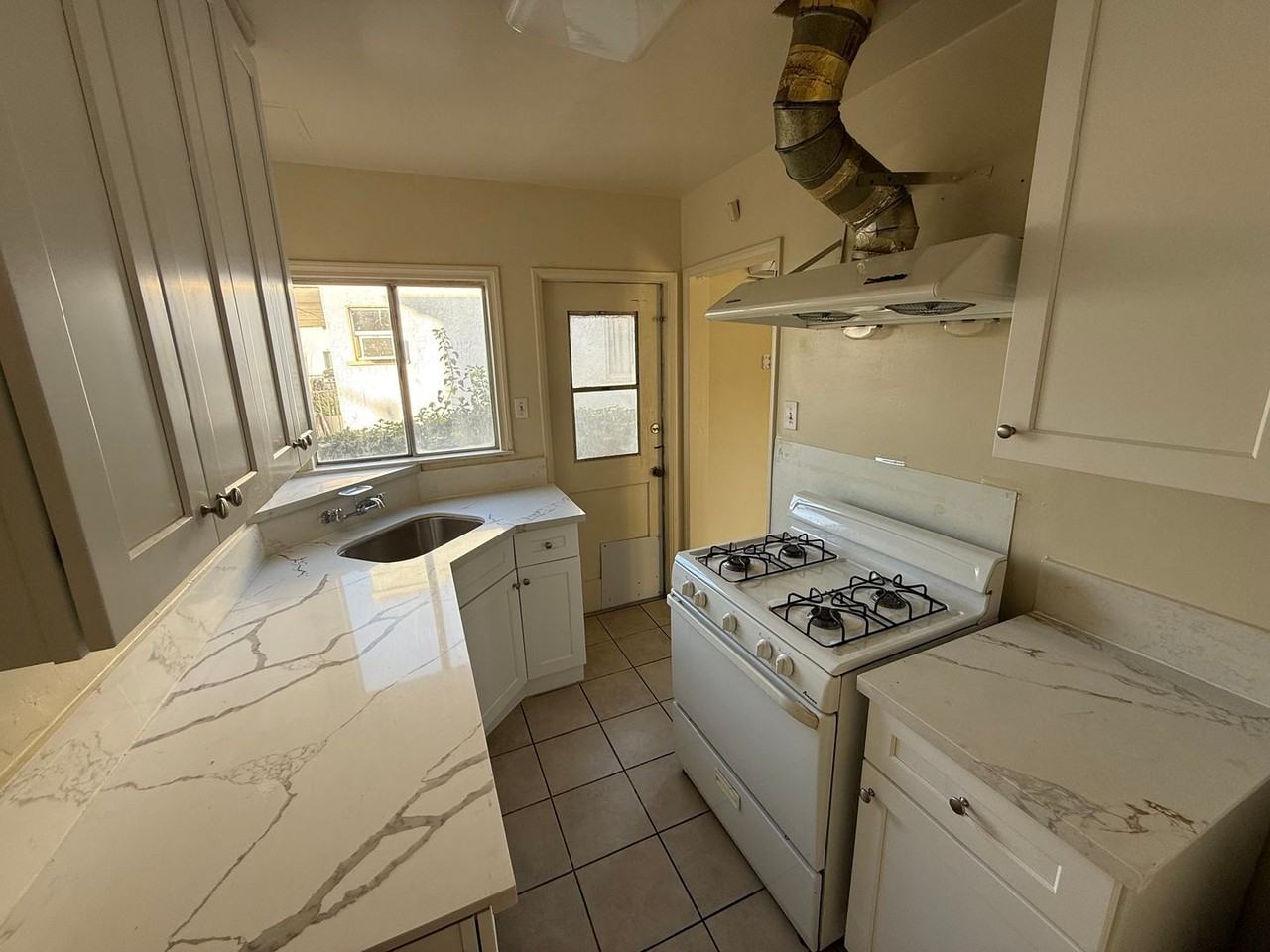 1 E Linda Vista Ave - Photo 4 of 10