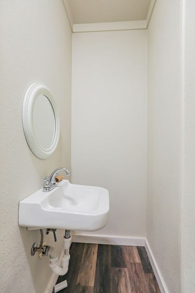 206 Coyote Ave - Photo 3 of 37