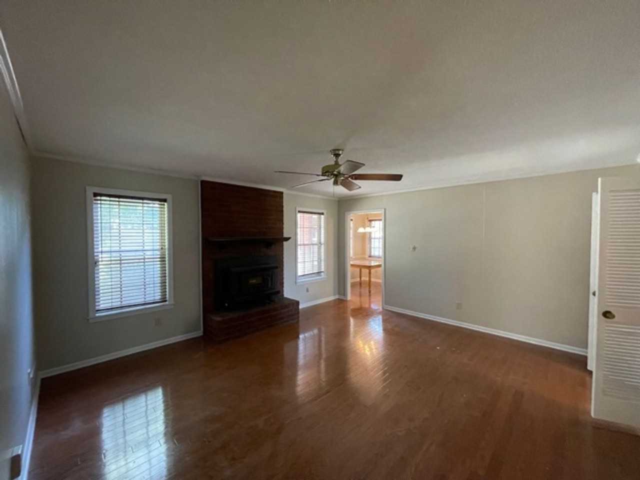 1210 Rasco Rd W - Photo 6 of 26