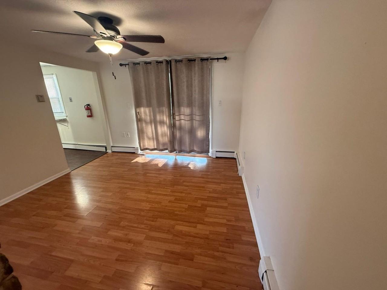 254 Admiral Ave - Photo 5 of 9