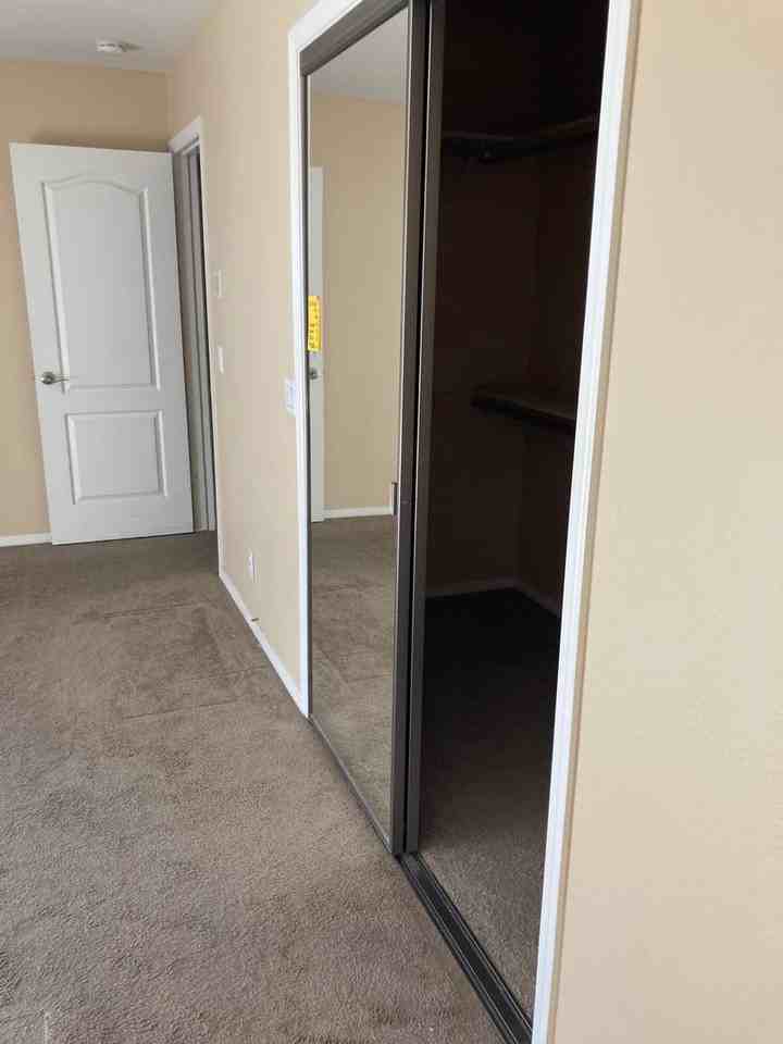 211 Alyssum Cir - Photo 4 of 11