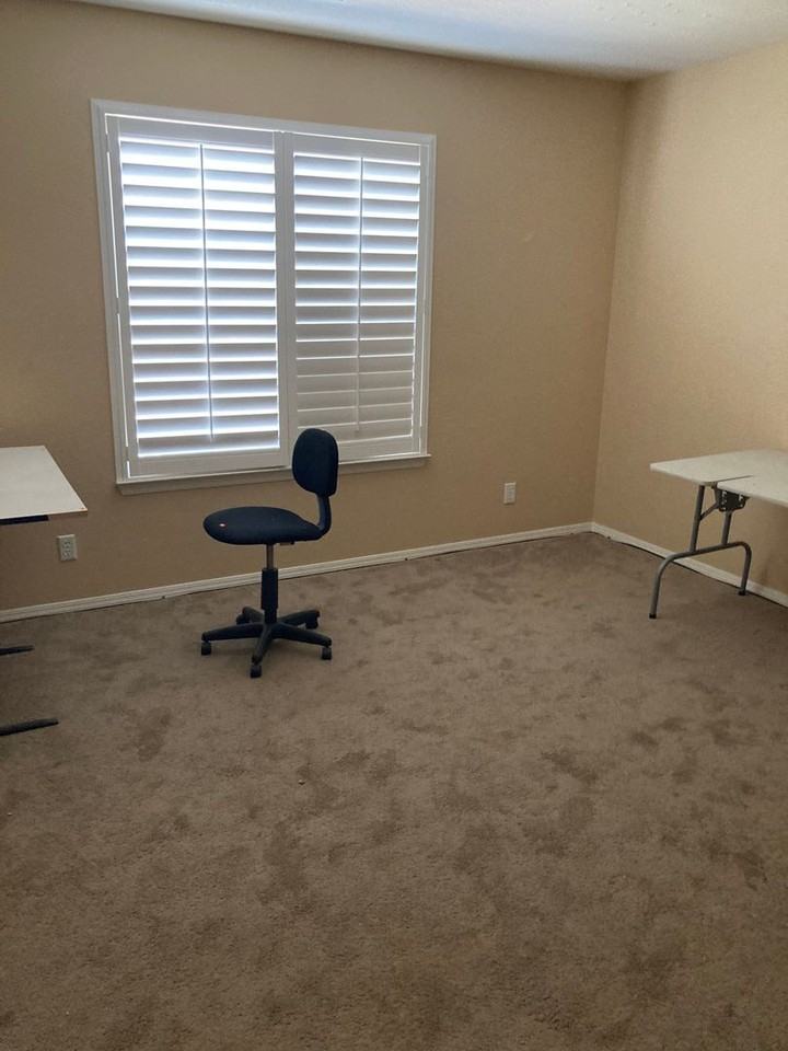 211 Alyssum Cir - Photo 5 of 11