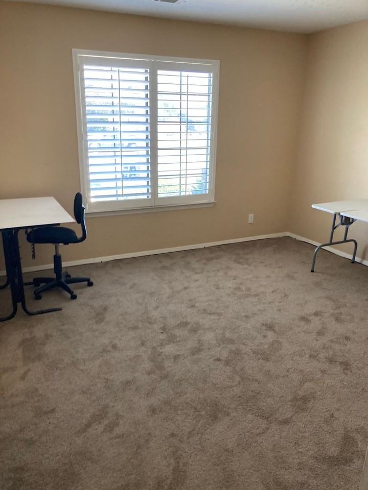 211 Alyssum Cir - Photo 6 of 11