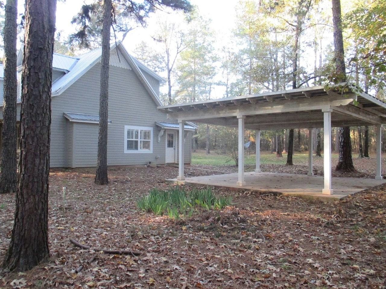 231 Holliman Rd - Photo 3 of 27