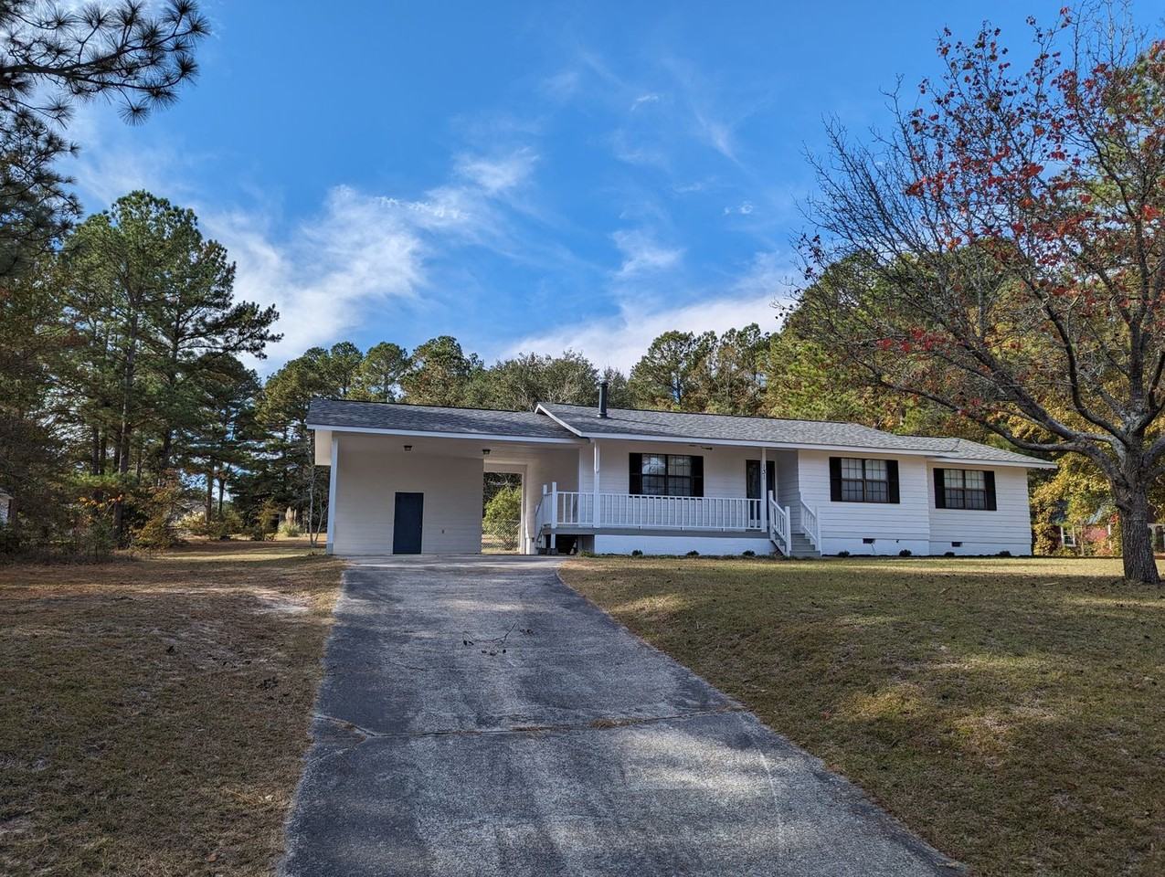131 Millrace Cir - Photo 2 of 25