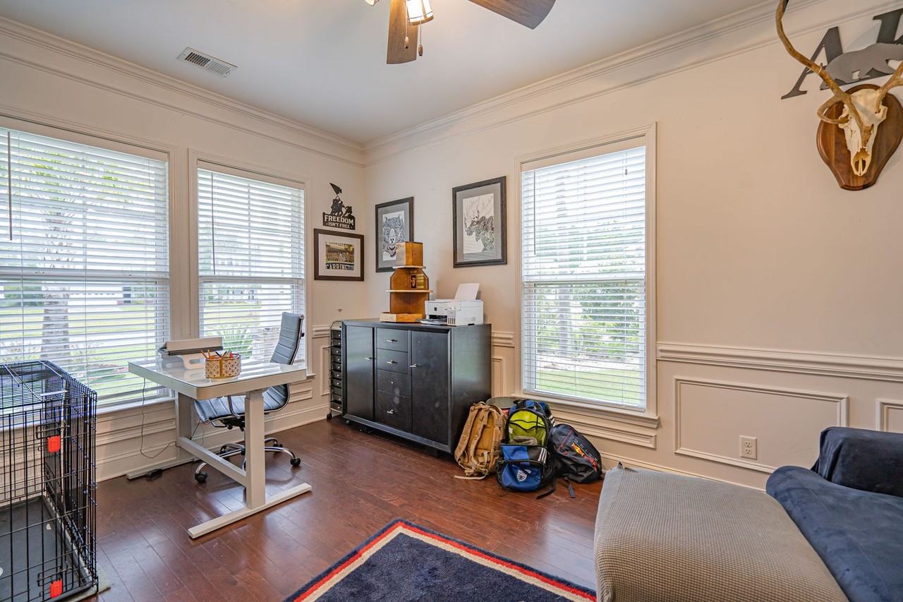 141 Tahoe Dr - Photo 6 of 40