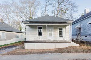 featured image of 205 W Cherry St