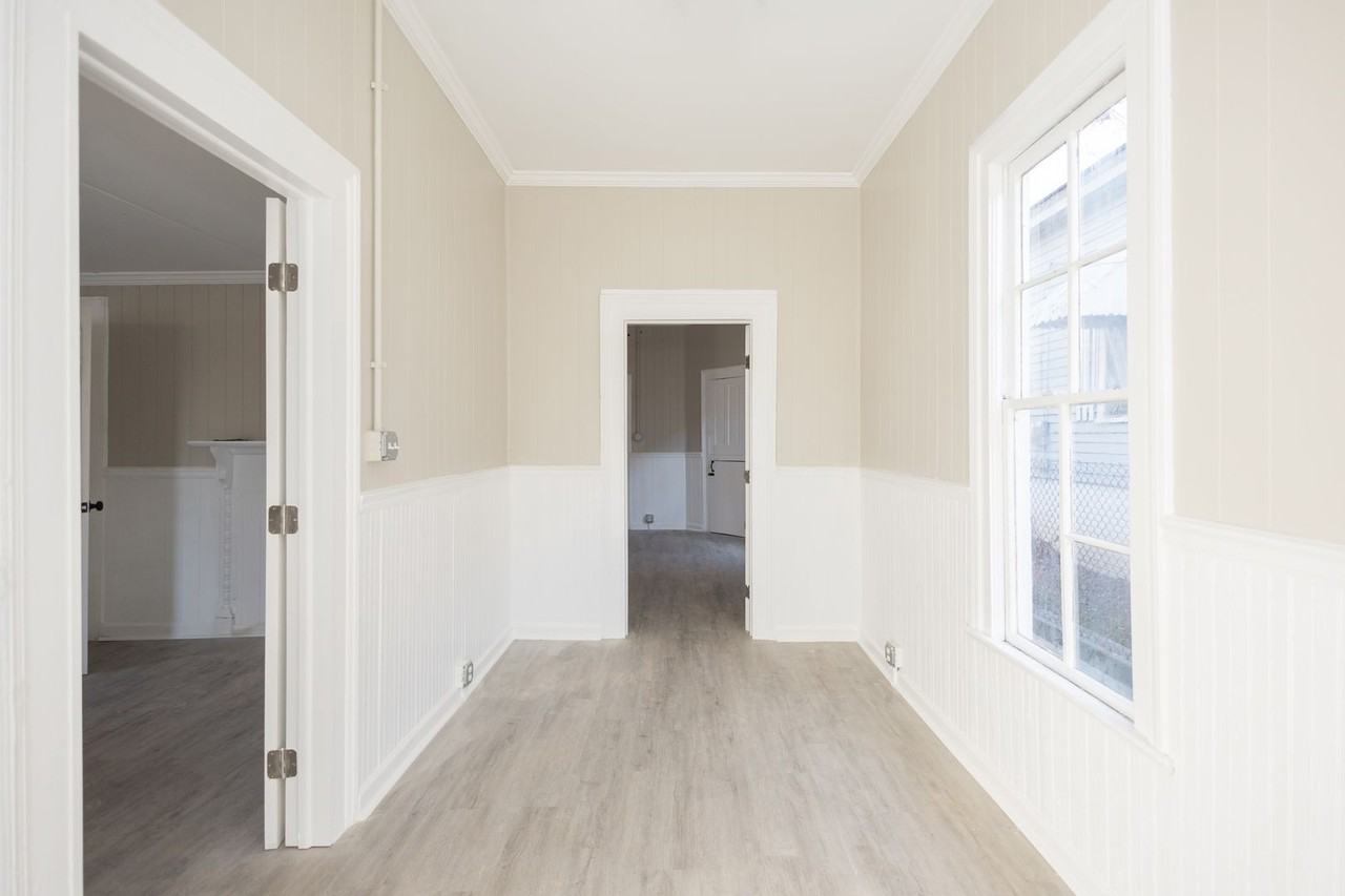 205 W Cherry St - Photo 6 of 41