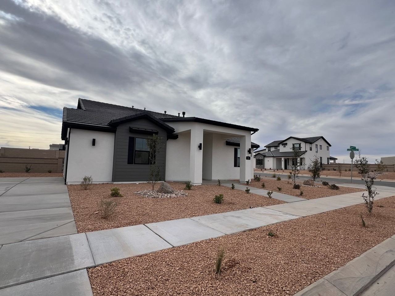 701 W Canyon Pine Dr - Photo 3 of 32