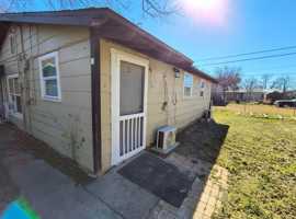 featured image of 617 E Avenue C