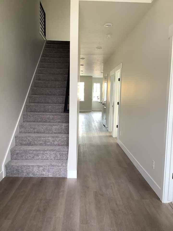 76 N Parkside Loop - Photo 2 of 30