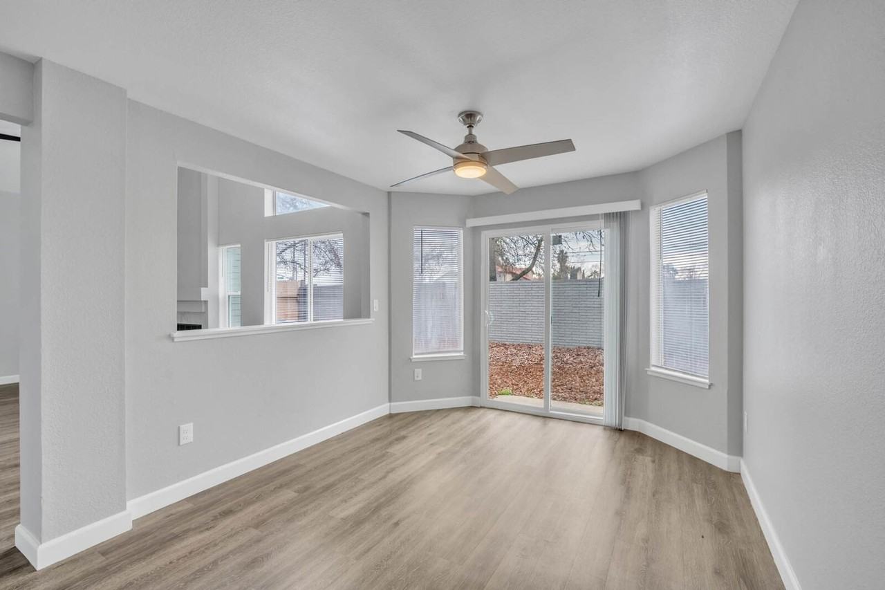 244 Delta Leaf Way - Photo 7 of 27