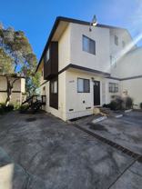 4969 Vista Pl #B - Photo 1 of 1