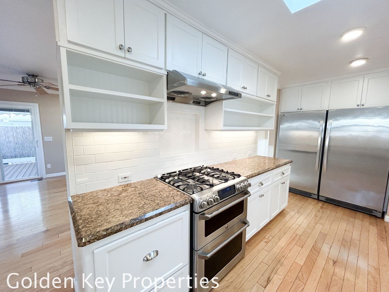 6505 Friendly Pl - Photo 3 of 38