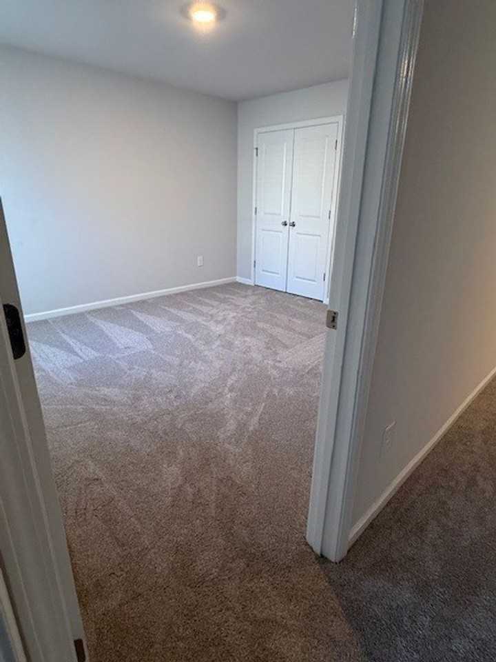 1034 Henson Park Dr - Photo 3 of 16