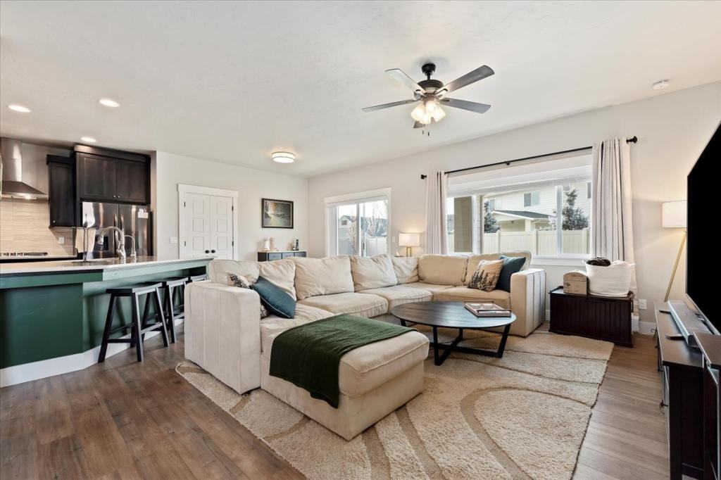 5789 W Milano Dr - Photo 6 of 36