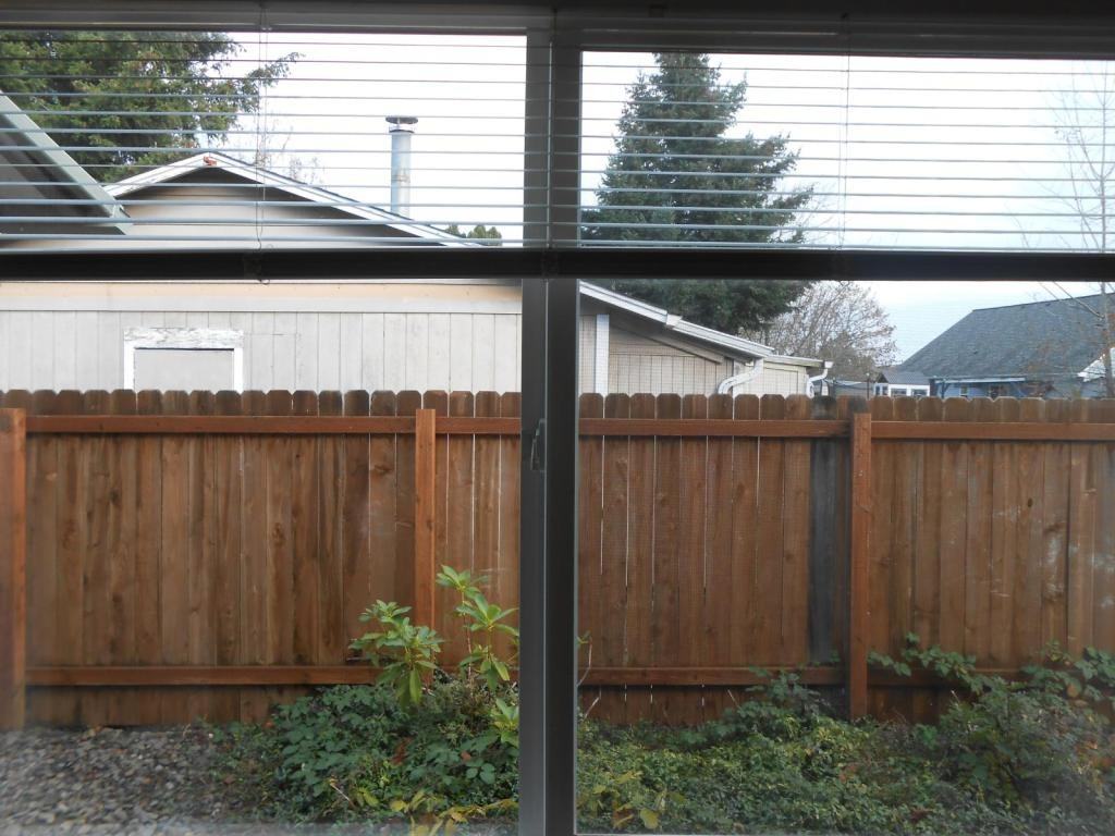 780 Rhododendron St - Photo 5 of 17