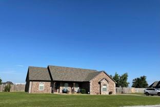 1017 Ne Homestead St - Photo 1 of 1