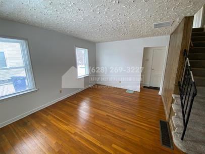 2204 Sagamore Rd - Photo 3 of 28