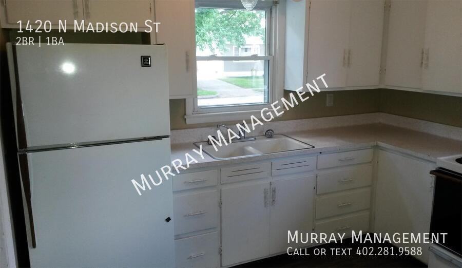 1420 N Madison St - Photo 2 of 17
