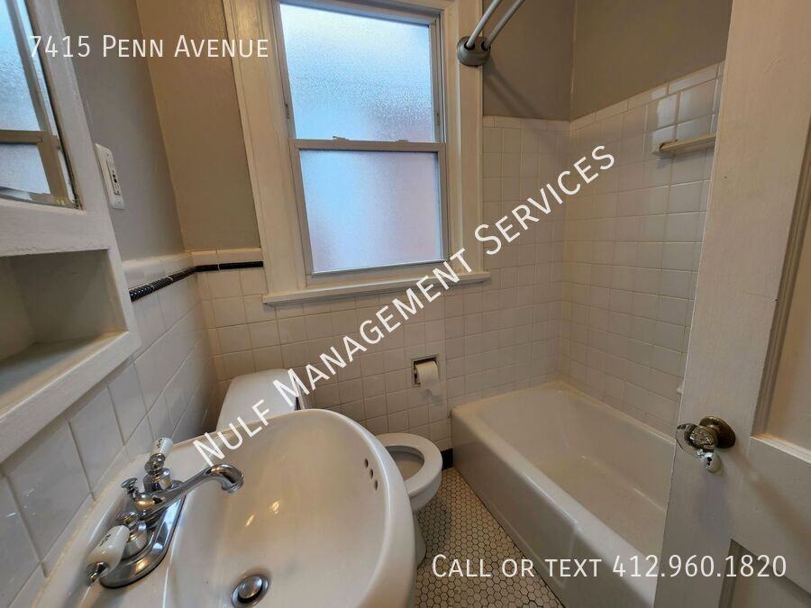 7415 Penn Avenue - Photo 3 of 8
