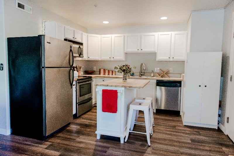 104 Colorado Ave #B - Photo 3 of 16