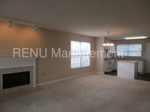 1894 Brookmeadow Ln - Photo 2 of 10