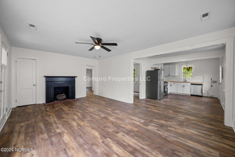 2516 Sunset Ave - Photo 4 of 11