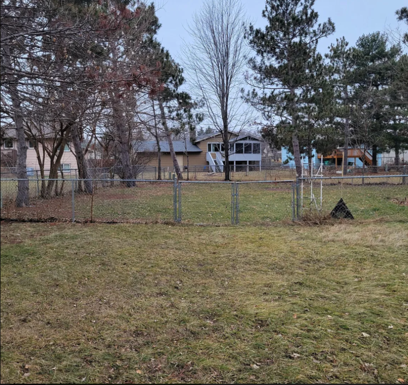 8236 Douglas Cir N - Photo 3 of 10