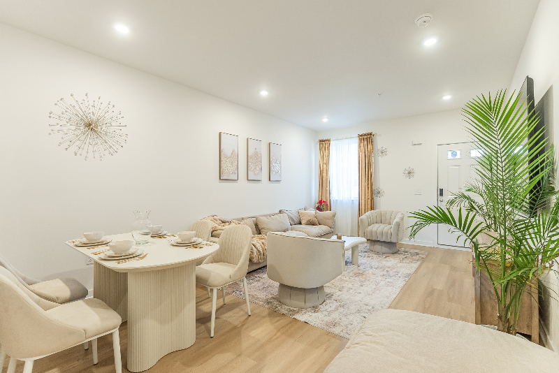 2040 East William Street - Photo 4 of 18