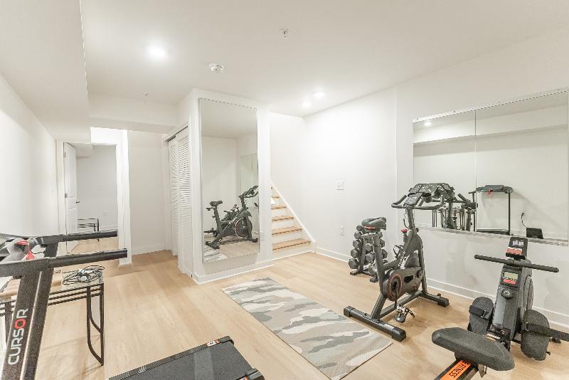 2040 East William Street - Photo 5 of 18