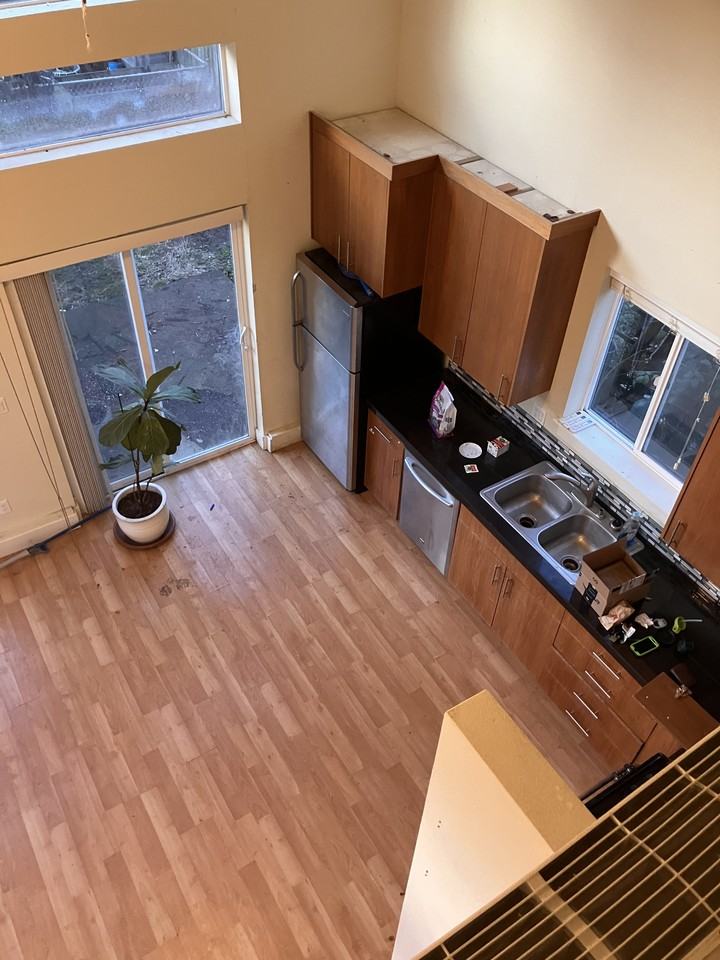 7711 N Edison St #B - Photo 5 of 6