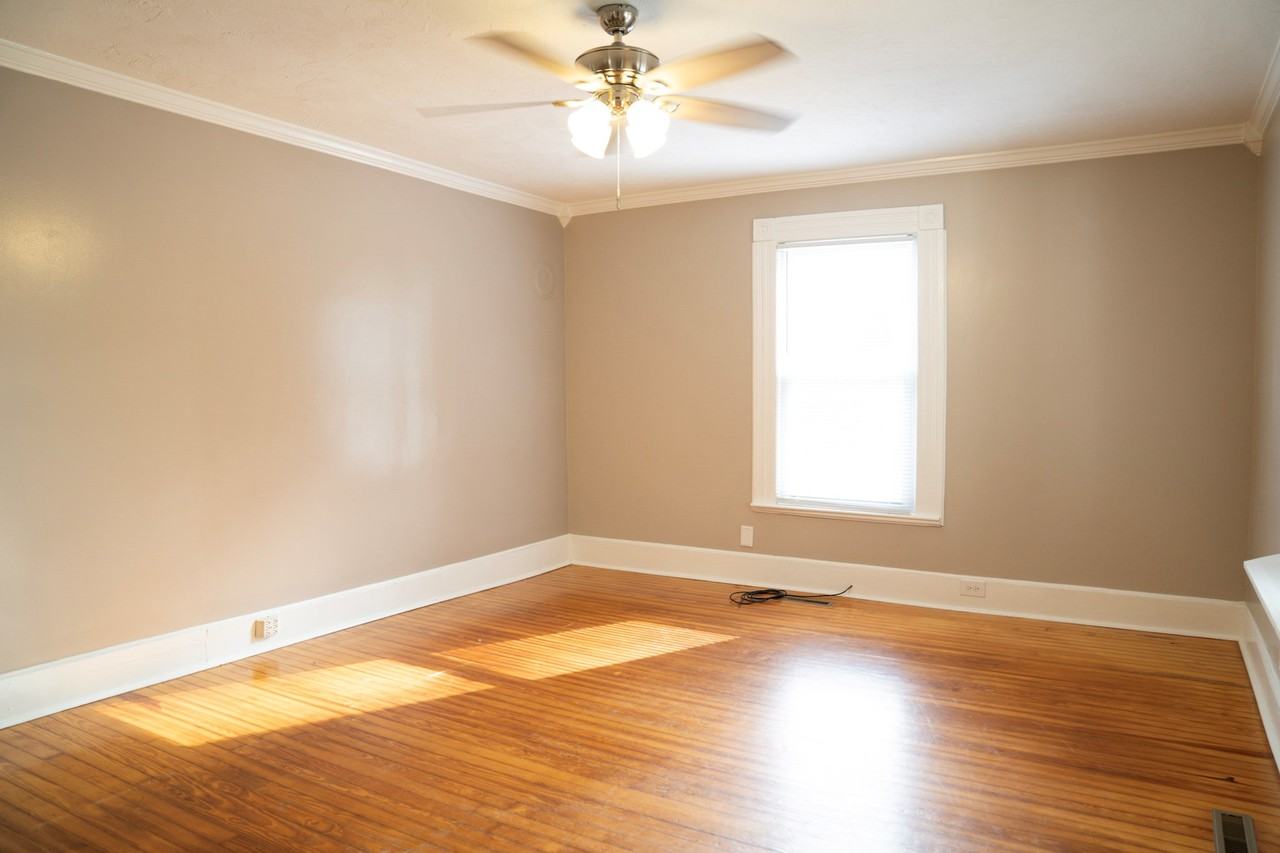 501 Bowman Ave #NA - Photo 7 of 28