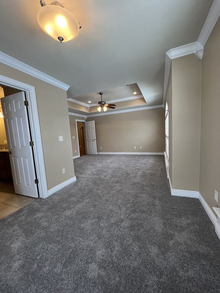 1250 Kensington Dr #NA - Photo 6 of 14