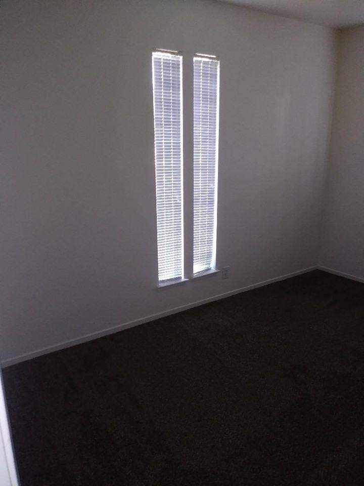 Madison Pines Apartments - Photo 3 of 23