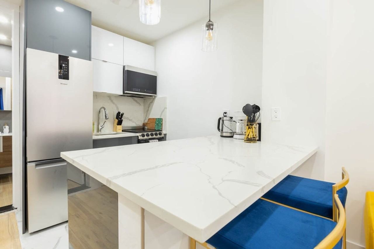 1597 York Ave #1021929P - Photo 6 of 15