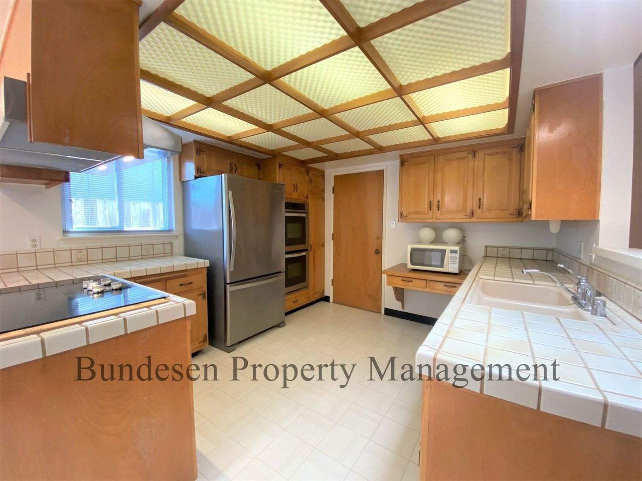2352 Yulupa Ave - Photo 6 of 16