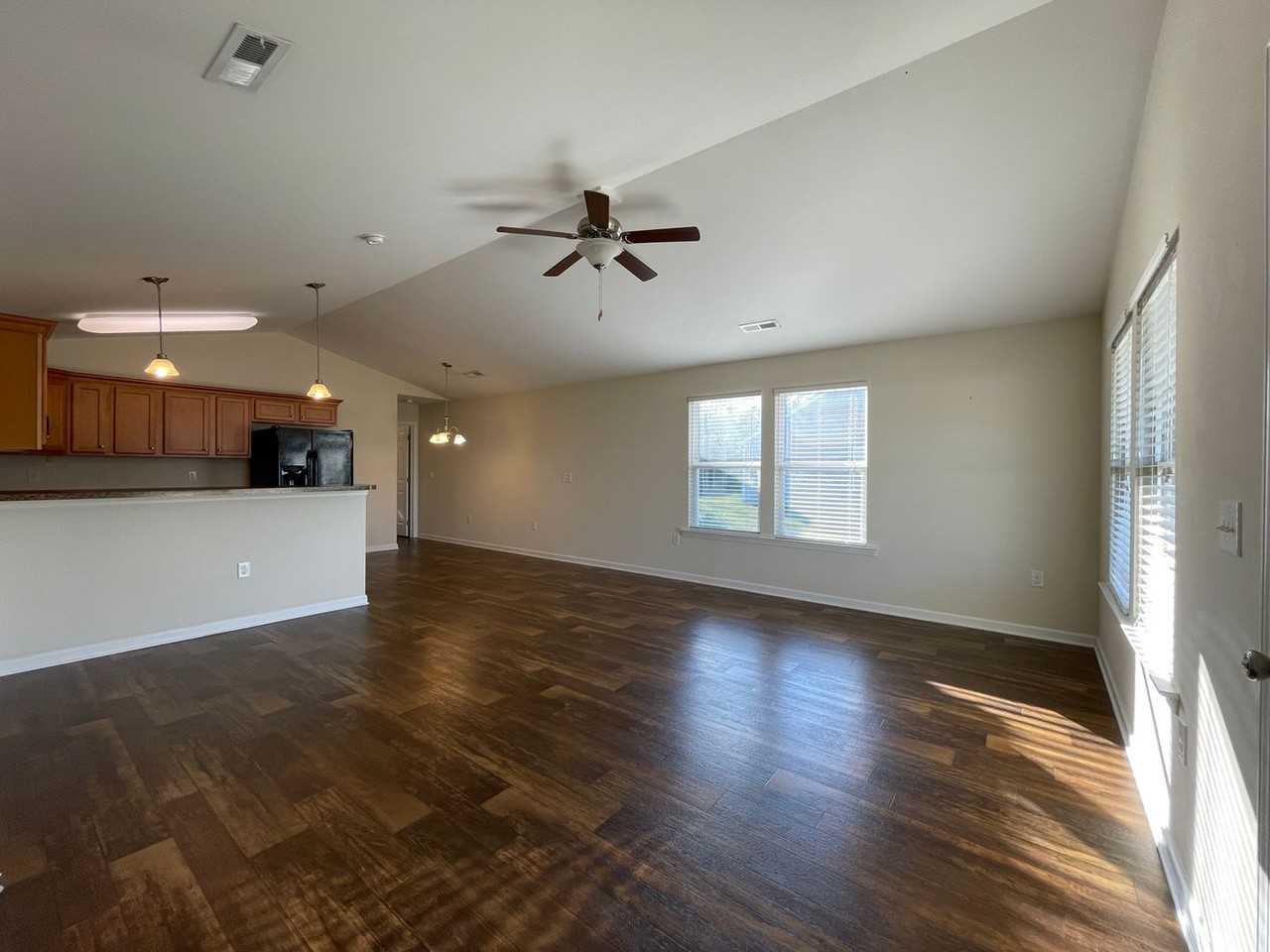 1495 Leatherman Rd - Photo 3 of 25