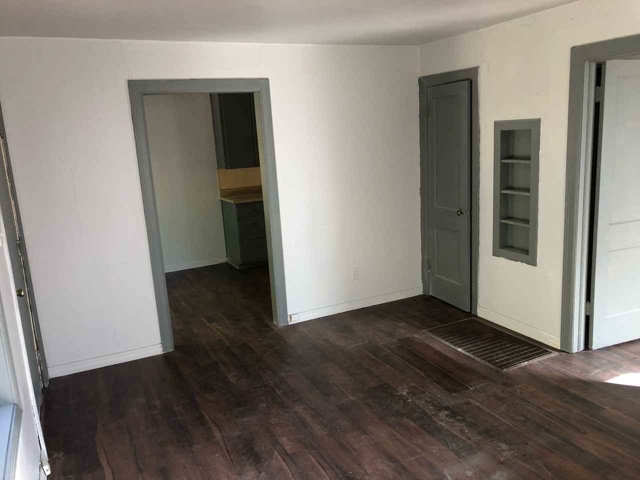 419 Sw 3rd St #421 - Photo 6 of 11