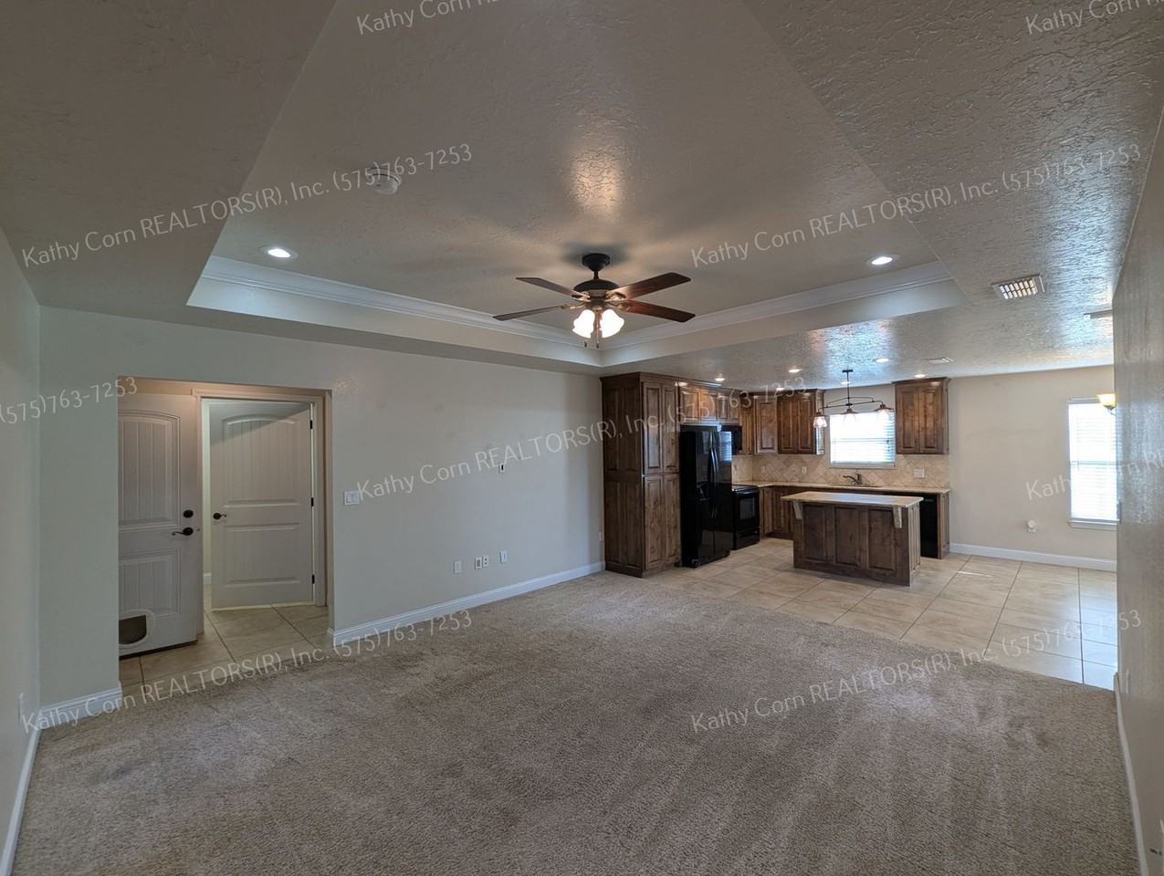 105 Carmel Ln - Photo 6 of 37